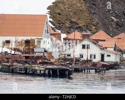 Die verlassenen und verfallenen Walfangstation in Leith Harbour, Stromness Bay, South Georgia Island, Atlantik Stockfoto