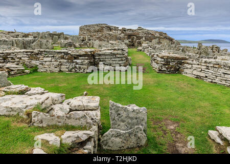 Broch von Gurness, Bügeleisen alter Komplex, prähistorische Siedlung, Eynhallow Sound, Orkney Inseln, Schottland, Großbritannien, Europa Stockfoto