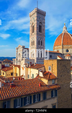 Dach Blick von der Unesco zum Duomo Santa Maria del Fiore und Giottos Campanile und Brunelleschis Dom, Florenz, Toskana, Italien, Europa Stockfoto