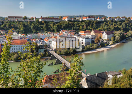 Stadt und Burg zu Burghausen in Burghausen, Deutschland, Europa Stockfoto