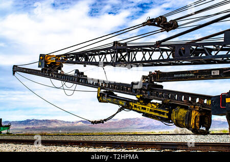 Ein Ohio Kran MPX-60 und Support Equipment für die Union Pacific Railroad am Salton Sea Kalifornien USA Stockfoto