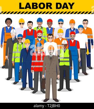 Tag der Arbeit. Gruppe der arbeitenden Bevölkerung auf weißem Hintergrund. Einstellen der verschiedenen Arbeiter, Baumeister und Techniker stehen zusammen. Verschiedene nationalitie Stock Vektor