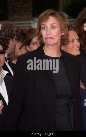 CANNES, Frankreich. Mai 13, 2000: Schauspielerin Janet McTeer bei der Premiere von O Brother Where Art Thou im Wettbewerb der Filmfestspiele von Cannes. Bild: Paul Smith/Featureflash Stockfoto