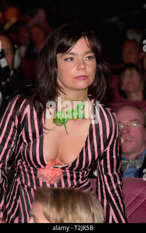 CANNES, Frankreich. 21. Mai 2000: Schauspielerin Björk, Sieger der Beste Hauptdarstellerin auf der 53. Filmfestival in Cannes für Ihren Film Dancer in the Dark. Bild: Paul Smith/Featureflash Stockfoto