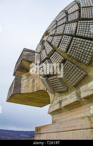 Podgaric, Kroatien - 30. Dezember 2018. Das Denkmal der Revolution des Volkes von Moslavina in Bjelovar-Bilogora County, zentrale Kroatien Stockfoto