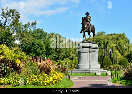Boston Public Garden im Herbst Stockfoto