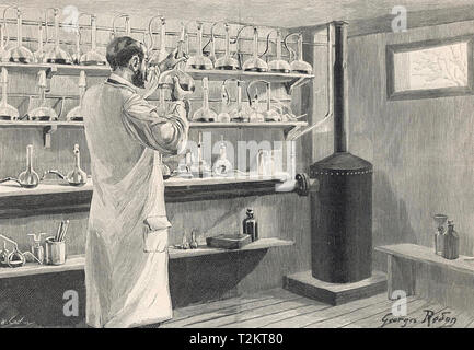 PIERRE PAUL EMILE ROUX (1853-1933), französischer Arzt und als Mitbegründer des Institut Pasteur war er verantwortlich für die Produktion des Instituts der anti-Diptheria Serum, wie in der Abbildung gezeigt. Stockfoto