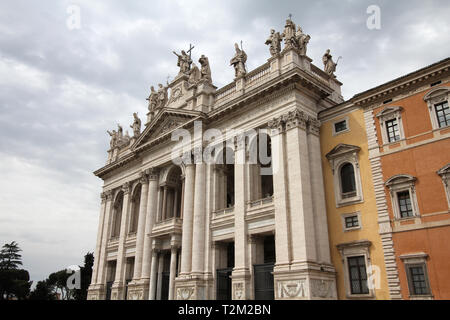 Rom, Italien - berühmte päpstlichen Erzbasilika San Giovanni in Laterano, offiziell die Kathedrale von Rom. Stockfoto