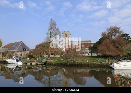 Priory Hotel mit Klosterkirche Lady St Mary hinter, Wareham, Isle of Purbeck, Dorset, England, Großbritannien, USA, UK, Europa Stockfoto