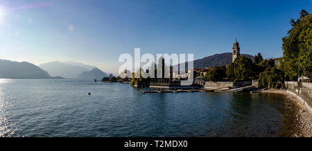 Pallanza, Lago Maggiore (Italien), 30. April 2019; die Bucht von Pallanza am Lago Bin aggiore' Stockfoto