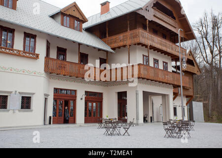 Restaurant im Park, Švicarija - raj V turnom TIVOLIJU, Pod 4, Ljubljana, Slowenien Stockfoto