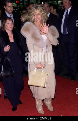 NEW YORK, NY, 10. Oktober 2000: Schauspielerin Farrah Fawcett auf der New York Premiere ihres neuen Films Dr. T & die Frauen. © Paul Smith/Featureflash Stockfoto