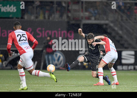 EMMEN, 03-04-2019, Oude Meerdijk Stadion, Saison 2018 / 2019, der niederländischen Eredivisie. Klaas Jan Huntelaar Ajax Spieler während des Spiels Emmen - Ajax. Stockfoto