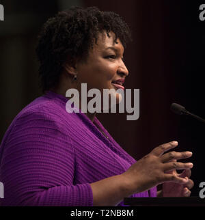 New York, New York, USA. 03 Apr, 2019. STACEY ABRAMS Adressen das Publikum am ersten Tag des 2019 National Action Network Convention. Credit: Brian Cahn/ZUMA Draht/Alamy leben Nachrichten Stockfoto