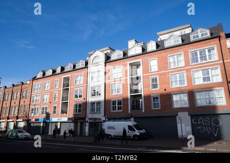 Ein Apartment Block bei 97 Great Victoria Street im Zentrum von Belfast, nach 80 Bewohner wurden von einem Brand in den frühen Morgenstunden des Mittwoch evakuiert. Stockfoto