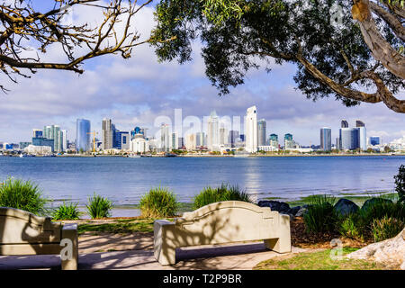 Panoramablick auf die Skyline von Downtown San Diego, Coronado Island, Kalifornien genommen Stockfoto