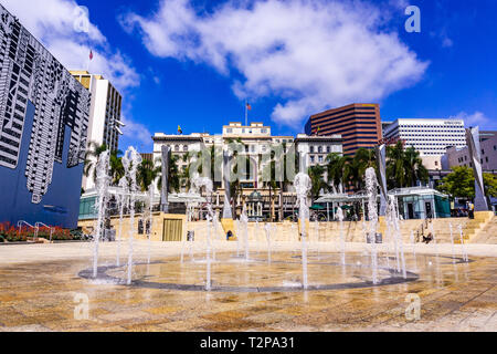 März 19, 2019 San Diego/CA/USA - Städtische Landschaft im Horton Plaza Park, Gaslamp Quarter, San Diego Stockfoto