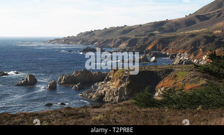 Weiten Blick über soberanes Punkt an der Küste von Kalifornien in Big Sur Stockfoto