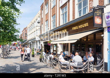 The World's Inn Pub, South Street, Romford, London Borough of Havering, Greater London, England, Großbritannien Stockfoto