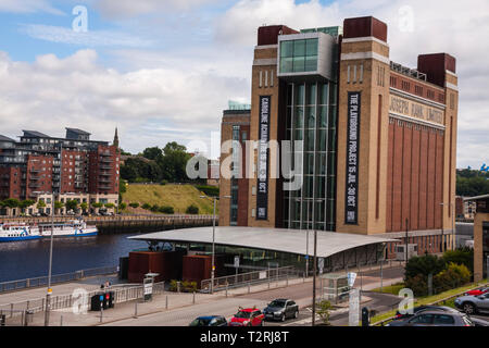 Die Ostsee-Zentrum für zeitgenössische Kunst in Gateshead Quays im Nordosten Englands an den Ufern des Flusses Tyne Stockfoto