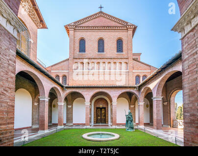 Kirche St. Anselmo auf dem Aventin in Rom, Italien. Stockfoto