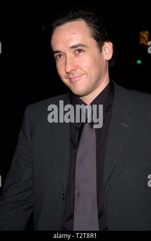 LOS ANGELES, Ca. März 23, 2000: Schauspieler John CUSACK bei der Weltpremiere seines neuen Films "High Fidelity" am El Capitan Theatre, Hollywood. © Paul Smith/Featureflash Stockfoto