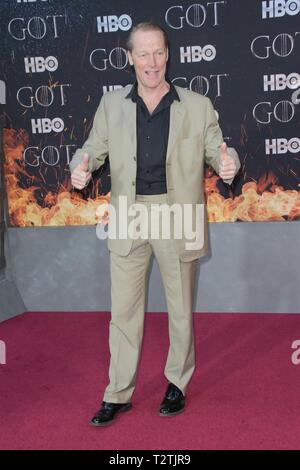 New York, USA. 03 Apr, 2019. NEW YORK, NY - 3. APRIL: Iain Glen besucht die eine Für die letzte Saison der "Spiel der Throne' am 3. April 2019 in New York, NY Credit: Imagespace/Alamy leben Nachrichten Stockfoto