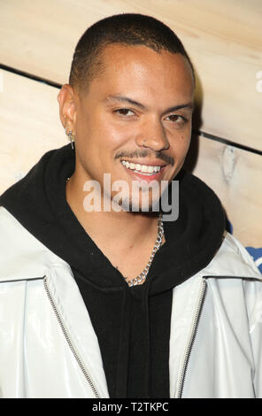 Los Angeles, Ca, USA. 3 Apr, 2019. Evan Ross, bei der Vorstellung des neuen Albums Febreze, "Frische" bei Poppy in Los Angeles, Kalifornien, April 3, 2019. Credit: Faye Sadou/Medien Punch/Alamy leben Nachrichten Stockfoto