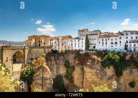 Ronda - Brücke über die Schlucht Stockfoto