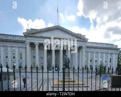 Das Äußere des US Treasury dept Gebäude in Washington, DC Stockfoto