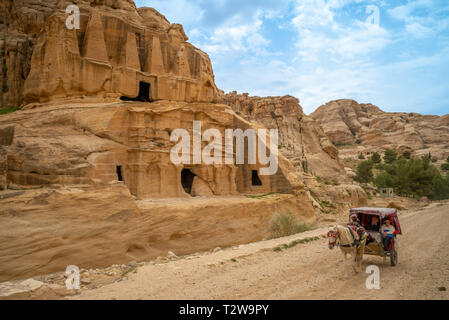 Obelisk Grab, Nabatäische Denkmal in Petra, Jordanien Stockfoto