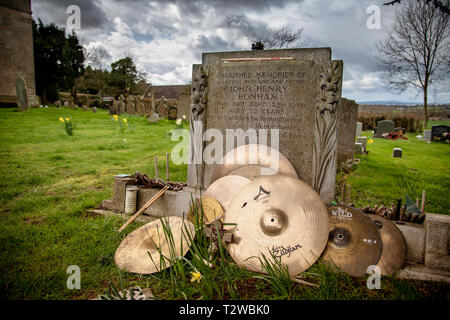 John "Bonzo" Bonham von Led Zeppelin - seine letzte Ruhestätte ist so etwas wie ein Heiligtum. Stockfoto