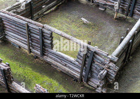 Brest, Belarus - 28. Juli 2018: Berestye Archäologisches Museum - Ostslawischen Holz- Stadt aus dem 13. Jahrhundert. Stockfoto