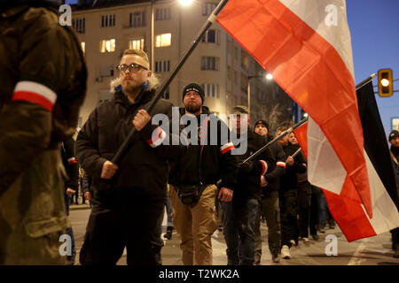 Sofia, Bulgarien - 16. Februar 2019: Mitglieder und Anhänger der nationalistischen Organisationen in Lukovmarch Prozession teilnehmen - eine im März in commemorati Stockfoto