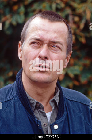 Klaus Emmerich, deutscher Soziologe, Deutschland 1988. Deutscher Film Regisseur Klaus Emmerich, Deutschland 1988. Stockfoto