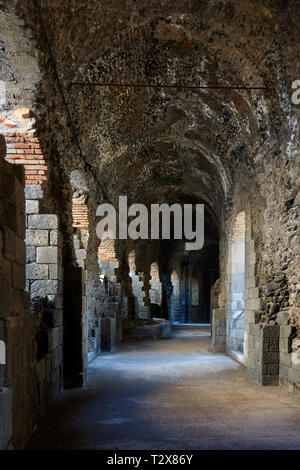 Perspektive eines inneren Galerie im alten Römischen Theater in Catania, Sizilien, Italien Stockfoto