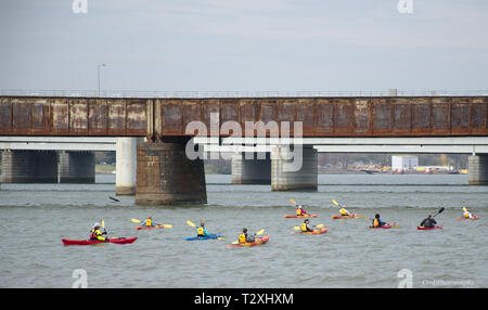 Kajak Klasse auf dem Potomac River in Washington DC Stockfoto