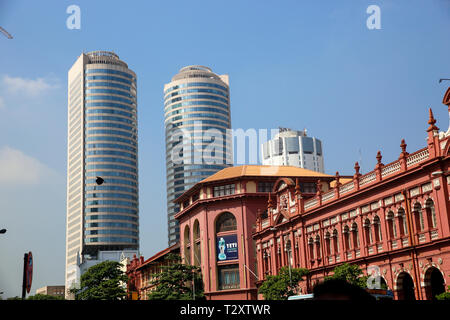 Die historische Cargills Gebäude und das World Trade Center in Colombo. Sri Lanka Stockfoto