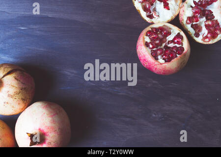 Obst Granatäpfel für Werbung und gastronomische Fotografie Stockfoto