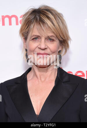 April 4, 2019 - Las Vegas, Nevada, USA - Linda Hamilton kommt für die CinemaCon 2019 - Großer Bildschirm Achievement Awards statt im Caesars Palace in Las Vegas, NV. (Bild: © Lisa O'Connor/ZUMA Draht) Stockfoto