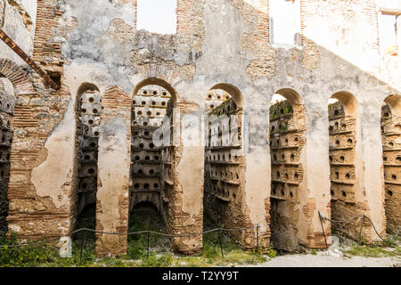 Barbate, Spanien. Das Palomar de La Brena, größte Taubenschlag in der Welt im 18. Jahrhundert Ranch und Immobilien in der Provinz Cadiz, Andalusien Stockfoto