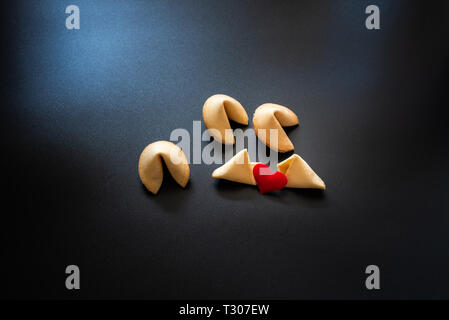 Auf der Suche nach Liebe, Glück, Cookies, Konzept der einzelnen Leute benötigen, dating, Liebe zu finden. Stockfoto