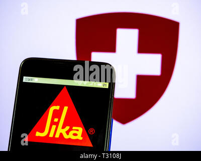 In der Ukraine. 5 Apr, 2019. In diesem Foto ist eine Abbildung der Sika AG Logo gesehen auf einem Smartphone angezeigt. Quelle: Igor Golovniov/SOPA Images/ZUMA Draht/Alamy leben Nachrichten Stockfoto
