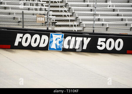 April 5, 2019 - Food City 500 Track unterzeichnen am 5. April 2019 an der Bristol Motor Speedway in Bristol, Tennessee Credit: Ed Clemente/ZUMA Draht/Alamy leben Nachrichten Stockfoto