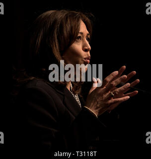 April 05, 2019 - New York, New York, US-Senator Kamala Harris (D-CA) Adressen das Publikum des 2019 National Action Network Übereinkommen. (Bild: © Brian Cahn/ZUMA Draht) Stockfoto