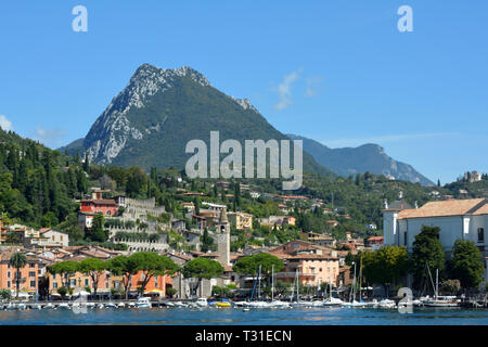 Maderno am Ufer des Gardasees, Italien. Stockfoto