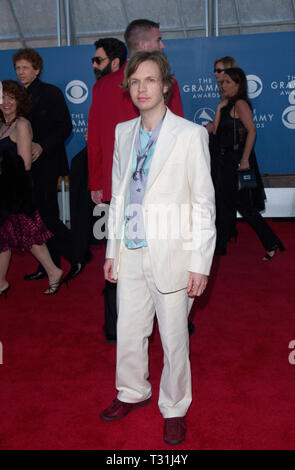 LOS ANGELES, Ca. 21. Februar 2001: Sänger BECK auf der 43. jährlichen Grammy Awards in Los Angeles. © Paul Smith/Featureflash Stockfoto