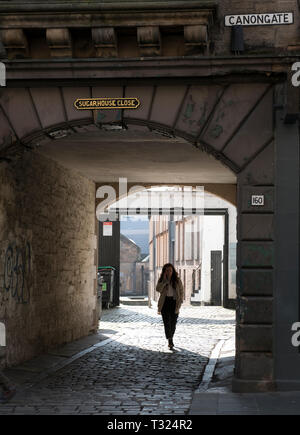 Sugarhouse schließen, Eingang von der Canongate, Edinburgh. Stockfoto