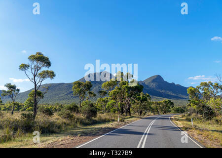 Grampians Road (C216) im Grampians National Park, Victoria, Australien Stockfoto