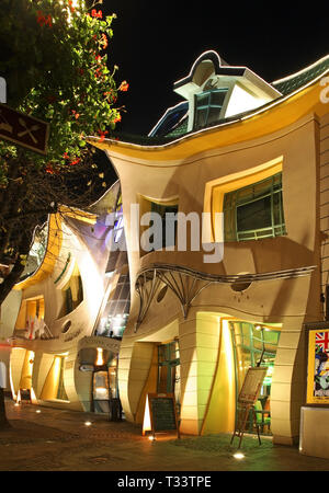 Crooked little house (in Sopot Krzywy Domek). Polen Stockfoto